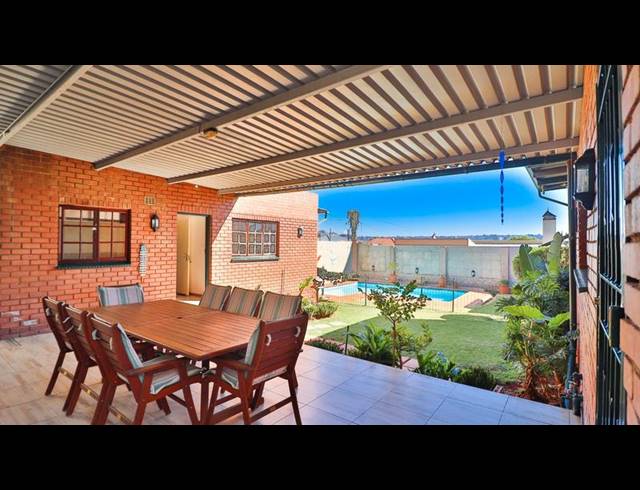 3 BEDROOM HOUSE FOR SALE IN KENSINGTON